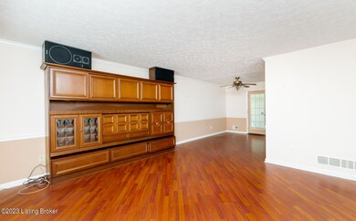 3600 Birnamwood (12)