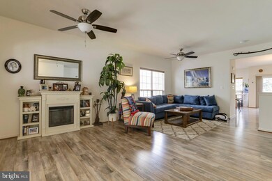 163 Oxbow Dr, Strasburg, VA 22657 - photo 2