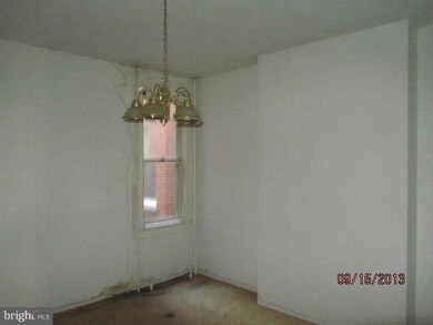 4112 Walrad St, Baltimore, MD 21229 - photo 3