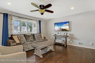 32 Hemlock St, Hazlet, NJ 07730 - photo 4