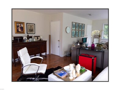 Living Rm