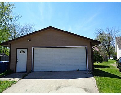 Parking Lot/Garage.