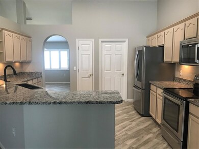 Kitchen, has granite counters!