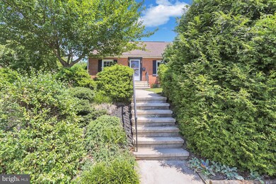 405 N Waverly St, Reading, PA 19607 - photo 3