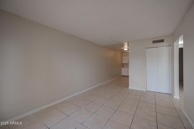 2338 E Broadway Rd unit B, Mesa, AZ 85204 - photo 4