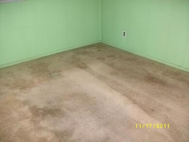 262 Saint Christopher Ln unit L, Columbus, OH 43213 - photo 5