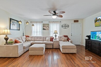 507 E Pine St, Atmore, AL 36502 - photo 4