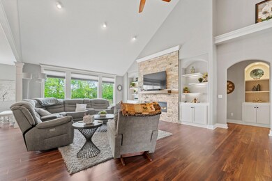 18892 Roselle Cove, Auburn, IN 46706 - photo 7