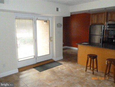 210 Washington Place unit 10, Chesterbrook, PA 19087 - photo 4