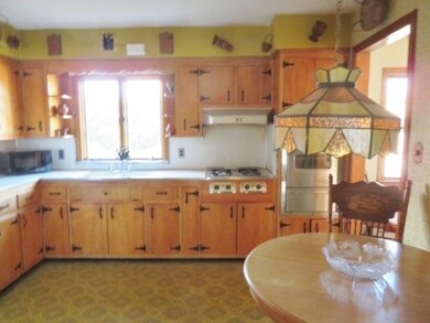 288 Hagan Place, Secaucus, NJ 07094 - photo 3