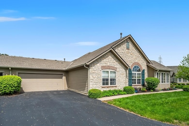 4-web-or-mls-7300 Falls View Cir-104