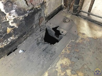 506 SW 6th Ave unit s 1-15, Topeka, KS 66603 - photo 5