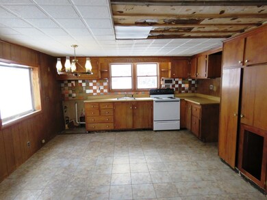 290 Chestnut St, Randolph, MA 02368 - photo 4