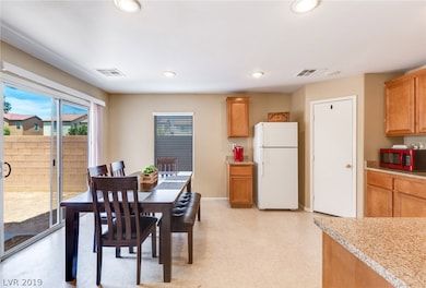 4752 Opal Bay Ct, Las Vegas, NV 89139 - photo 7