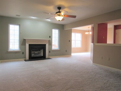 9 Sand Hollow Dr, Drums, PA 18222 - photo 2