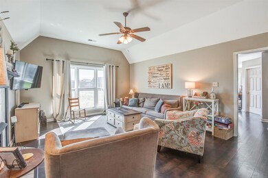 135 Countrywood Ln, Oakland, TN 38060 - photo 3