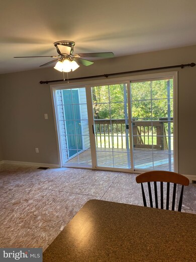 560 Doe Ct, Royersford, PA 19468 - photo 5