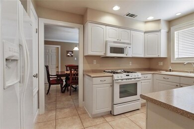 4721 Sturtz Dr, Metairie, LA 70001 - photo 4