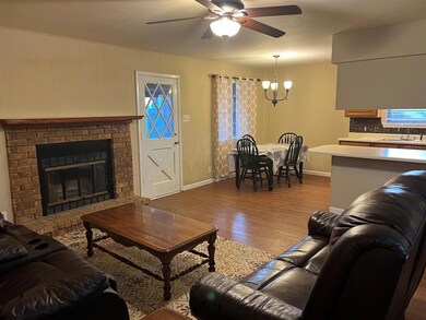 212 Victory St, Bonham, TX 75418 - photo 2