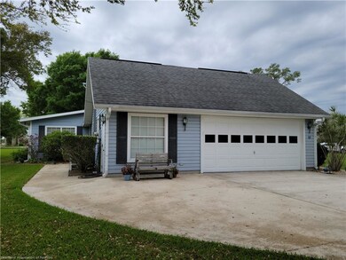 12 Meadowlake Dr, Lake Placid, FL 33852 - photo 5