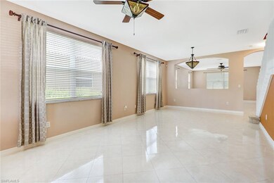 SPACIOUS LIVING AREA!