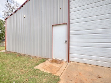5400 S Triple X Rd, Choctaw, OK 73020 - photo 6