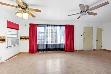 10715 Royal Pine Dr, Houston, TX 77093 - photo 3