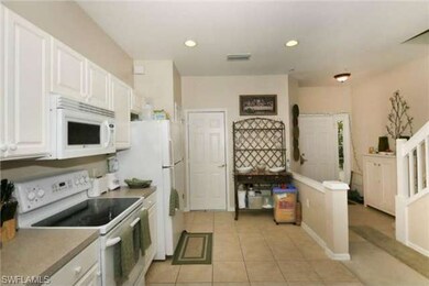 912 Hampton Cir, Naples, FL 34105 - photo 2