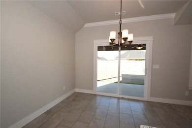 1807 E Hudson Dr, Siloam Springs, AR 72761 - photo 7