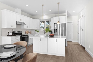 527 E Queen Ave, Spokane, WA 99207 - photo 7