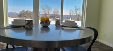 Dining View