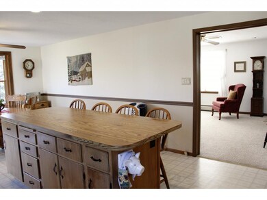 44 Carroll St, Pittsfield, NH 03263 - photo 7