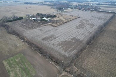 1260 N Queen Rd, Walkerton, IN 46574 - photo 5