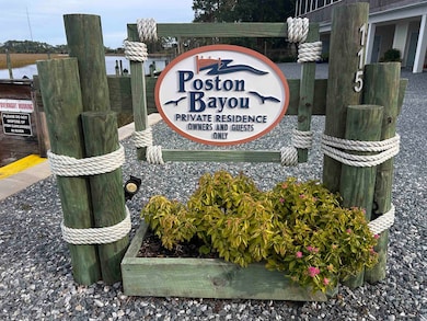 115 Timber Island Rd unit D, Carrabelle, FL 32322 - photo 2