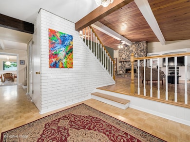 3843 Lizette Ln, Glenview, IL 60026 - photo 3