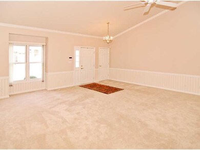 8939 Stonegate Way, Indianapolis, IN 46227 - photo 5