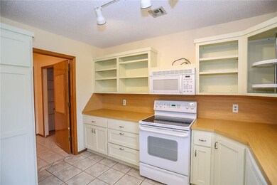 2803 W Beech St, Rogers, AR 72756 - photo 7