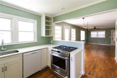 135 Spring St, Fayetteville, AR 72701