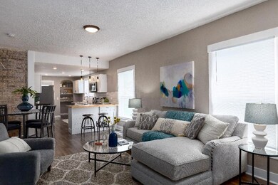 1537 13th St, Des Moines, IA 50314 - photo 2