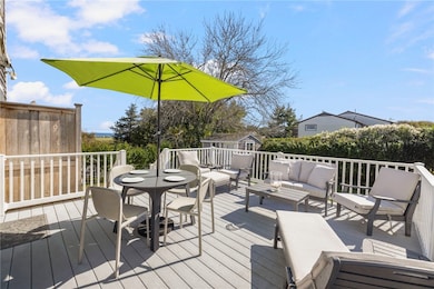 8 Knowlesway, Narragansett, RI 02882 - photo 6