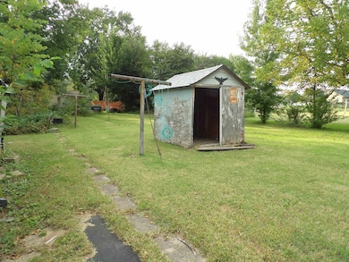 205 N Buller St, Goessel, KS 67053 - photo 3