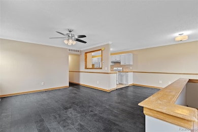 23637 N Rockledge unit 224, Novi, MI 48375 - photo 3