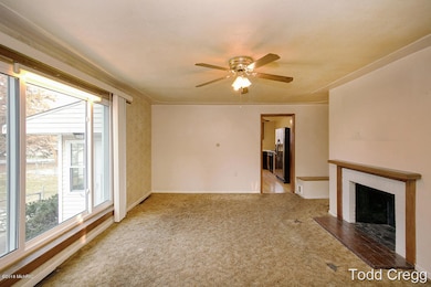 1323 Calgary St NE, Grand Rapids, MI 49505 - photo 4