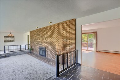 212 Ridgeway Dr, Baden, PA 15005 - photo 6