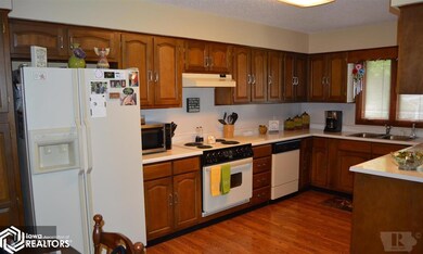 408 Johnson Dr, Shenandoah, IA 51601 - photo 7