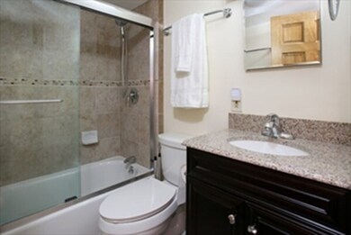 70 Garland Rd unit 1, Newton Center, MA 02459 - photo 3