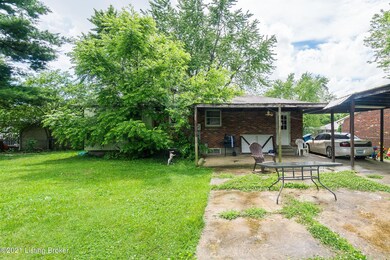 8000 Cloverport Ct, Louisville, KY 40228 - photo 5