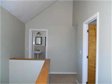 89 Pilgrim Rd, Haverhill, MA 01832 - photo 6