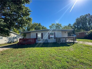 404 & 406 S Hunter St, Versailles, MO 64084 - photo 3