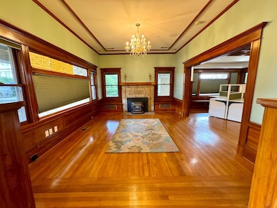 807 N Van Ness Ave, Fresno, CA 93728 - photo 7